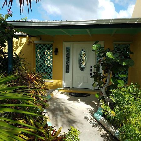 Carringtons Inn Saint Croix Island Exterior foto